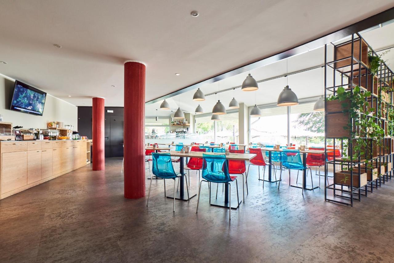 Hotel Oleggio Malpensa Luaran gambar